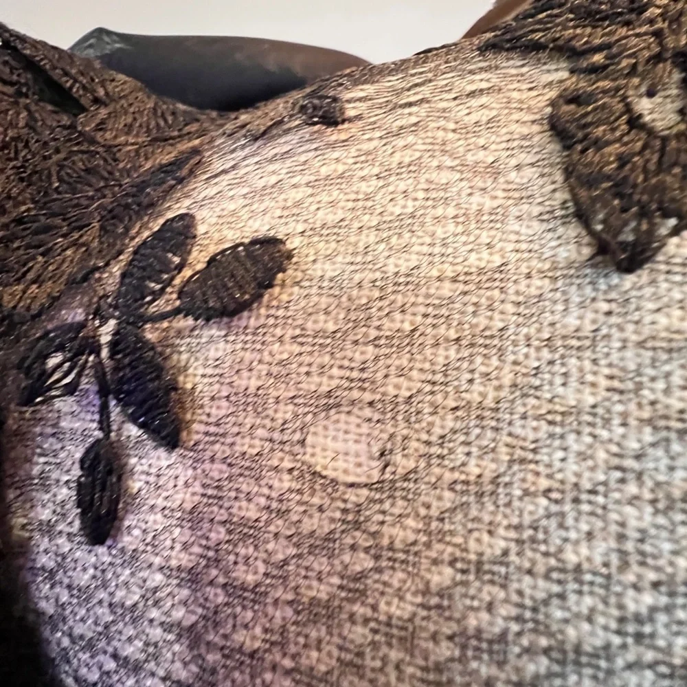 # A078   N by Nancy Black Vintage Sheer Lace Top, Oversized bow, NWOT  M - Picture 10 of 10